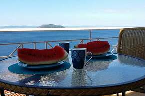 Fantastic Penthouse in Neos Marmaras