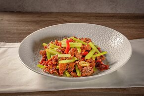 Crowne Plaza Xiamen Jimei by IHG