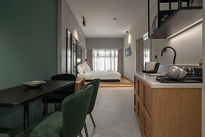 Bob W Akadimia Athens