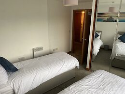 Toothbrush Apartments - Nr Train Station