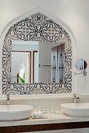 LUX Marijani Zanzibar