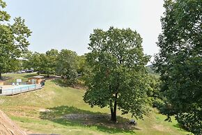 Wander INN at Notch - Great Outdoor Pools - Trails to Fishing - Family