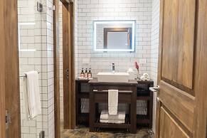 La Coralina Island House