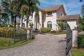 Plantation Acres Luxury Mansion