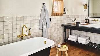 The Inn at Mattei's Tavern