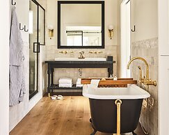 The Inn at Mattei's Tavern