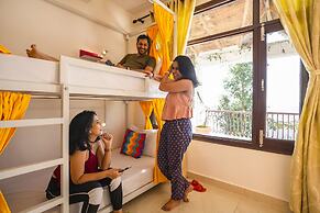 goSTOPS Mukteshwar - Hostel