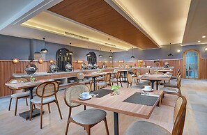 Aston Inn Jemursari Surabaya