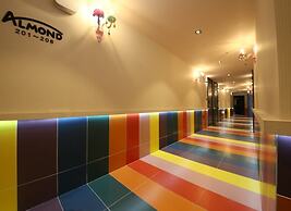 Almond Kids Hotel