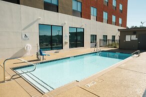 Holiday Inn Express & Suites McCalla - Birmingham West by IHG