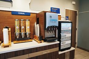 Holiday Inn Express & Suites McCalla - Birmingham West by IHG