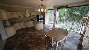 Zemlyanichnaya nomer 1