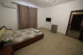 Zemlyanichnaya nomer 1