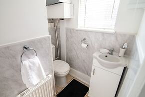 4br-7guests-freeparking-garden-wifi
