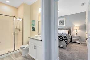 Storey Lake 4 Bedroom Townhome 4 Townhouse by RedAwning