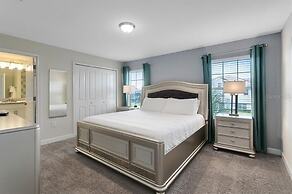 Storey Lake 4 Bedroom Townhome 4 Townhouse by RedAwning