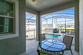 Storey Lake 4 Bedroom Townhome 4 Townhouse by RedAwning