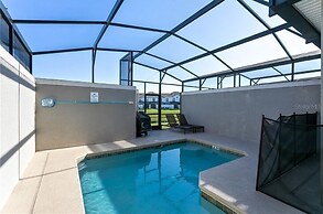 Storey Lake 4 Bedroom Townhome 4 Townhouse by RedAwning