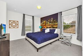 7 Bed Luxury Home With Great Amenities! 7 Bedroom Villa by RedAwning