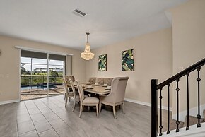 8 Bed Pool/spa In Champions Gate Resort! 8 Bedroom Villa by Redawning