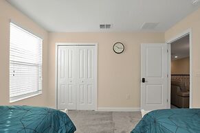 8 Bed Pool/spa In Champions Gate Resort! 8 Bedroom Villa by Redawning