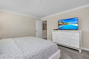 Brand New Storey Lake Resort With Water Slides 4 Bedroom Townhouse by 