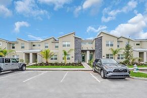 Brand New Storey Lake Resort With Water Slides 4 Bedroom Townhouse by 