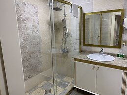 Premier Palace Hotel