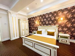 Premier Palace Hotel