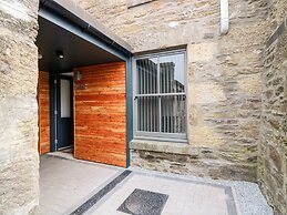 The Court Room at The Institute Executive Apartments