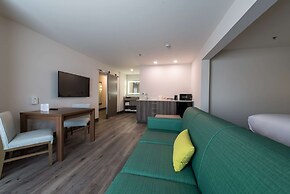 Comfort Suites Colorado Springs East -Medical Center Area