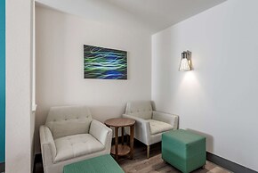 Comfort Suites Colorado Springs East -Medical Center Area