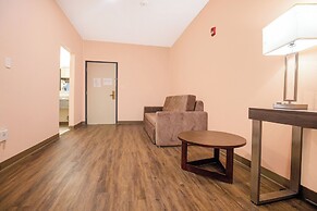 OYO Hotel Adairsville Calhoun South I-75