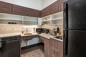 MainStay Suites Colorado Springs East - Medical Center Area