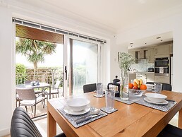 The Wesley Apartment