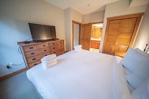 Red Hawk Townhomes 2321