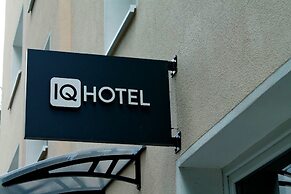 IQ Hotel