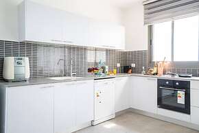 Panoramic Sea Views Coastal Escape by Sea N' Rent