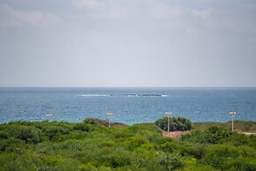 Panoramic Sea Views Coastal Escape by Sea N' Rent