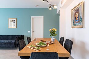 Panoramic Sea Views Coastal Escape by Sea N' Rent