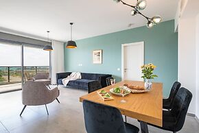 Panoramic Sea Views Coastal Escape by Sea N' Rent