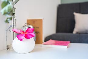 Panoramic Sea Views Coastal Escape by Sea N' Rent