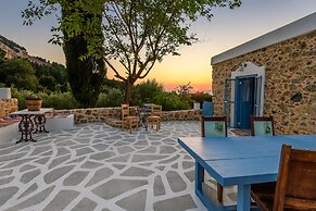 The Aegean blue country house Old Milos