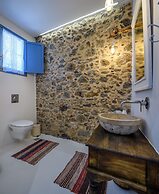 The Aegean blue country house Old Milos