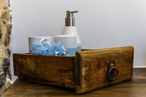 The Aegean blue country house Old Milos