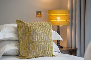 The Quadrant - The Botanical Suite