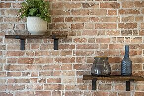 The Quadrant - The Botanical Suite