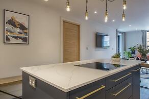 The Quadrant - The Botanical Suite