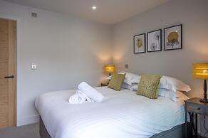 The Quadrant - The Botanical Suite