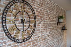 The Quadrant - The Botanical Suite